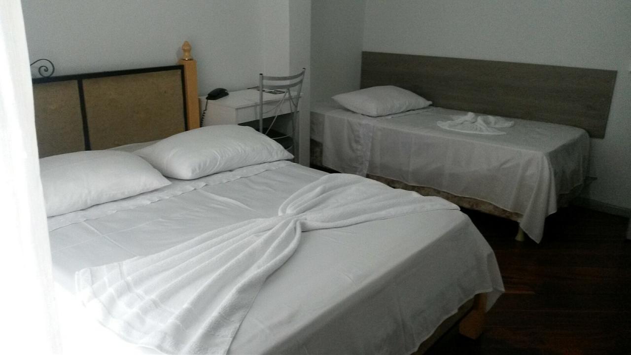 Rocha'S Hotel 구아라푸아바 외부 사진