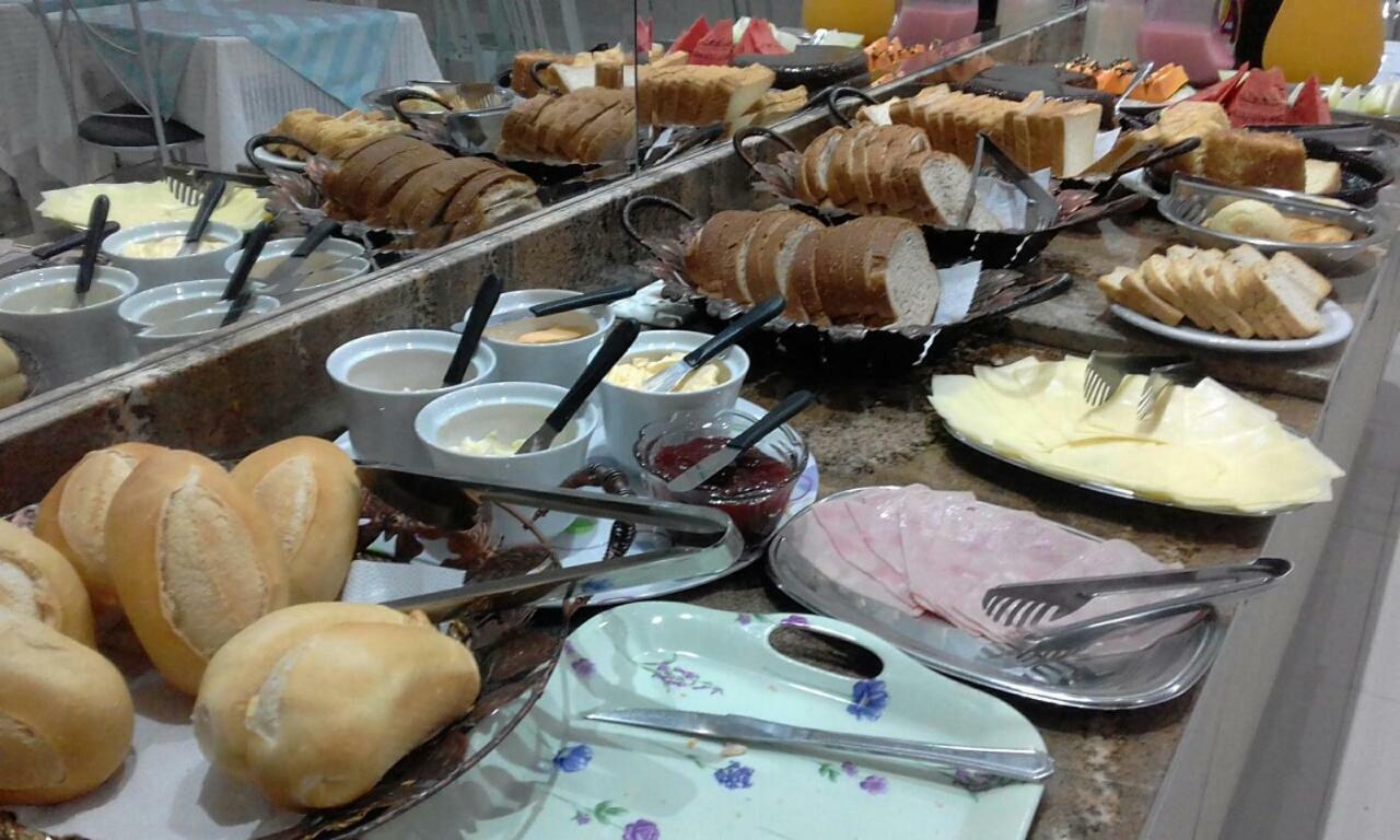 Rocha'S Hotel 구아라푸아바 외부 사진